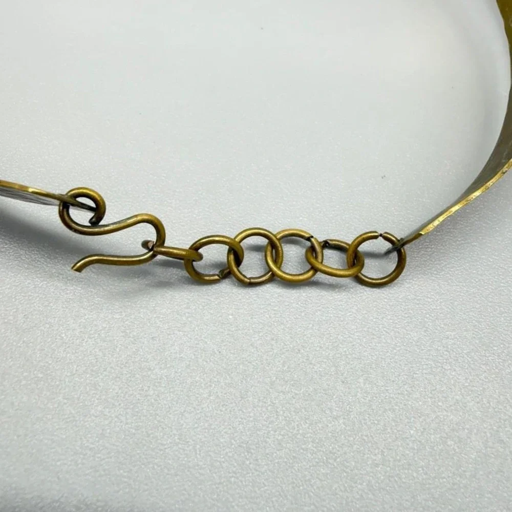 VTG Hammered Medallion Choker Necklace c.‎ 1980s Brass Copper Statement 14-16